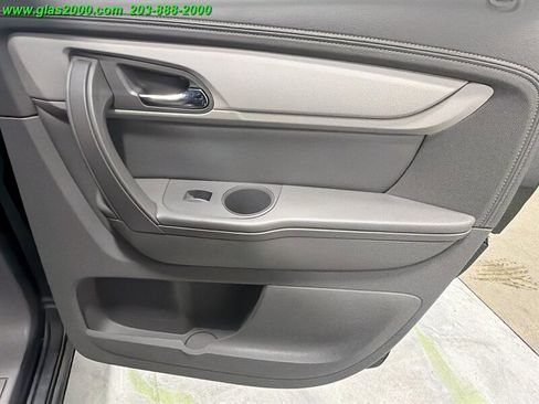 Used 2015 Chevrolet Traverse LS image 29