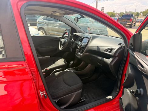 Used 2020 Chevrolet Spark LS FWD image 28