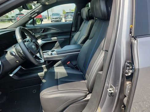 Certified 2023 Cadillac Lyriq AWD image 13