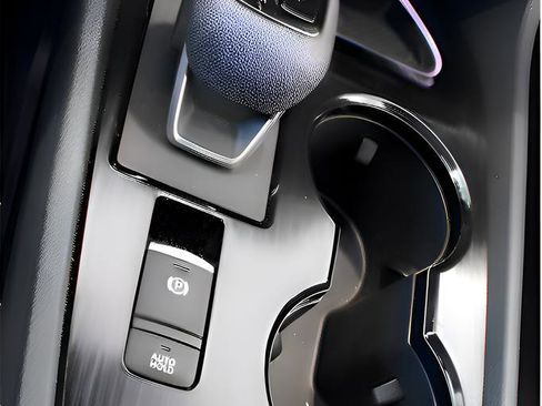 Used 2024 Nissan Rogue SL w/ SL Premium Package image 13