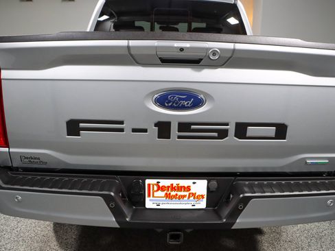 Used 2023 Ford F150 XLT AWD/4WD image 8