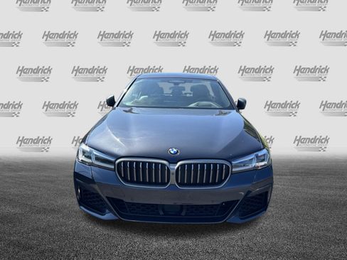 Used 2021 BMW M550i xDrive w/ Executive Package AWD/4WD image 3