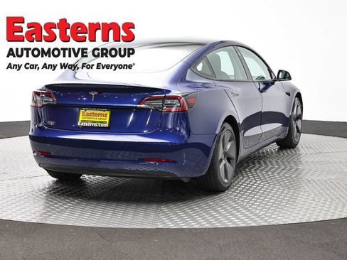 Used 2021 Tesla Model 3 Standard Range Plus RWD image 5
