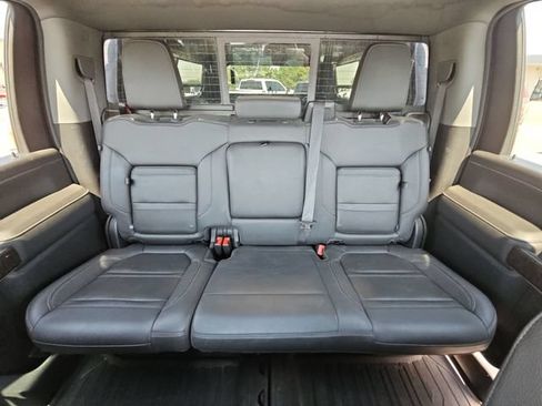 Used 2020 GMC Sierra 2500 Denali w/ Denali Ultimate Package AWD/4WD image 27