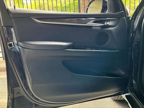 Used 2018 BMW X5 xDrive35i image 21