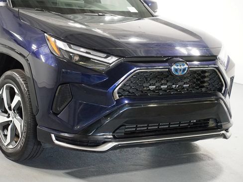 Certified 2024 Toyota RAV4 SE AWD/4WD image 4