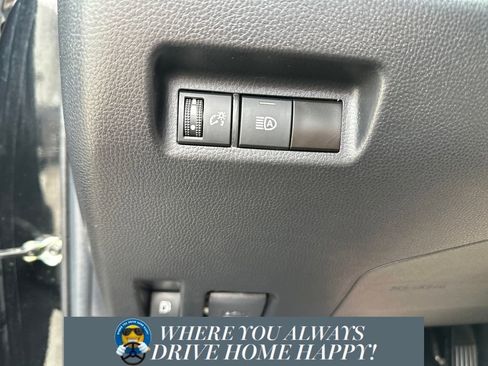 Used 2024 Toyota RAV4 LE image 22