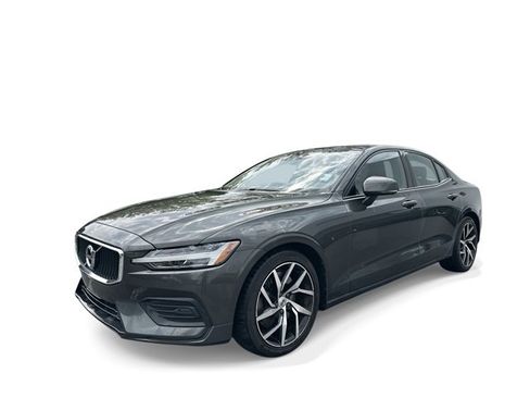 Used 2019 Volvo S60 T6 Momentum w/ Premium Package image 1