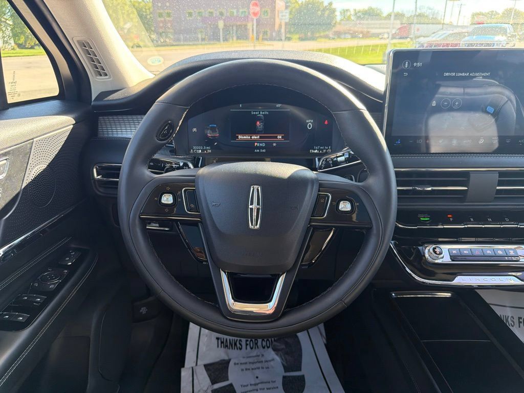 Used 2023 Lincoln Corsair AWD w/ Equipment Group 101A image 14