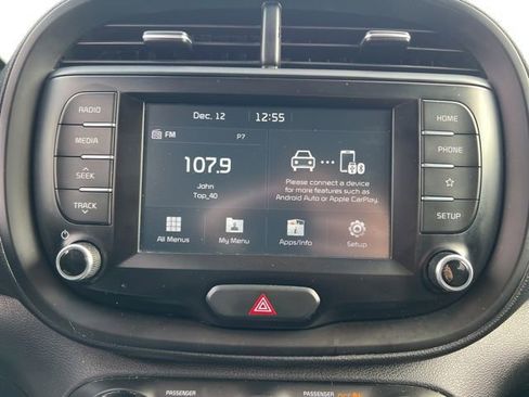 Used 2020 Kia Soul LX image 17