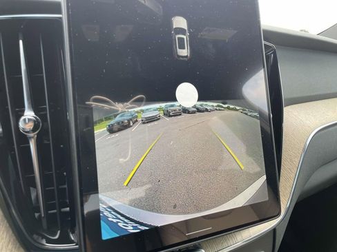 New 2026 Volvo XC60 B5 Core w/ Climate Package image 21