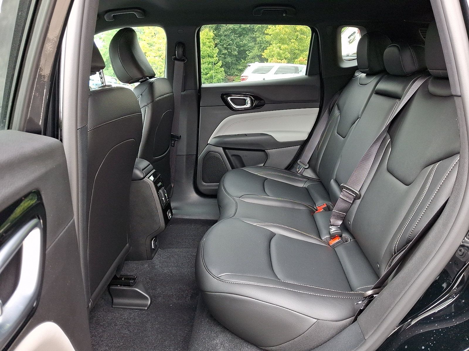 New 2026 Jeep Compass Limited AWD/4WD image 6