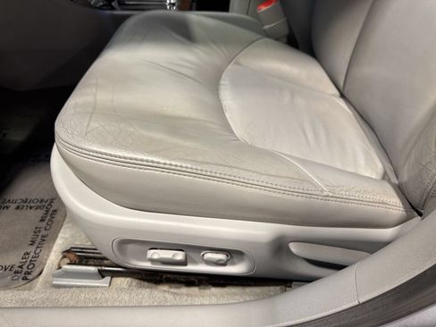 Used 2006 Buick LaCrosse CXL w/ Driver Confidence Package FWD image 21