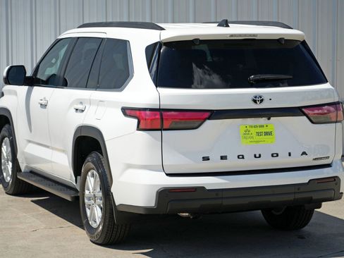 Used 2025 Toyota Sequoia SR5 image 51