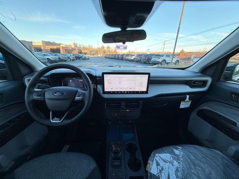 New 2026 Ford Maverick XLT w/ XLT Luxury Package image 16