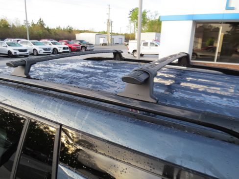 New 2026 Chevrolet Traverse RS w/ LPO, Floor Liner Package FWD image 11