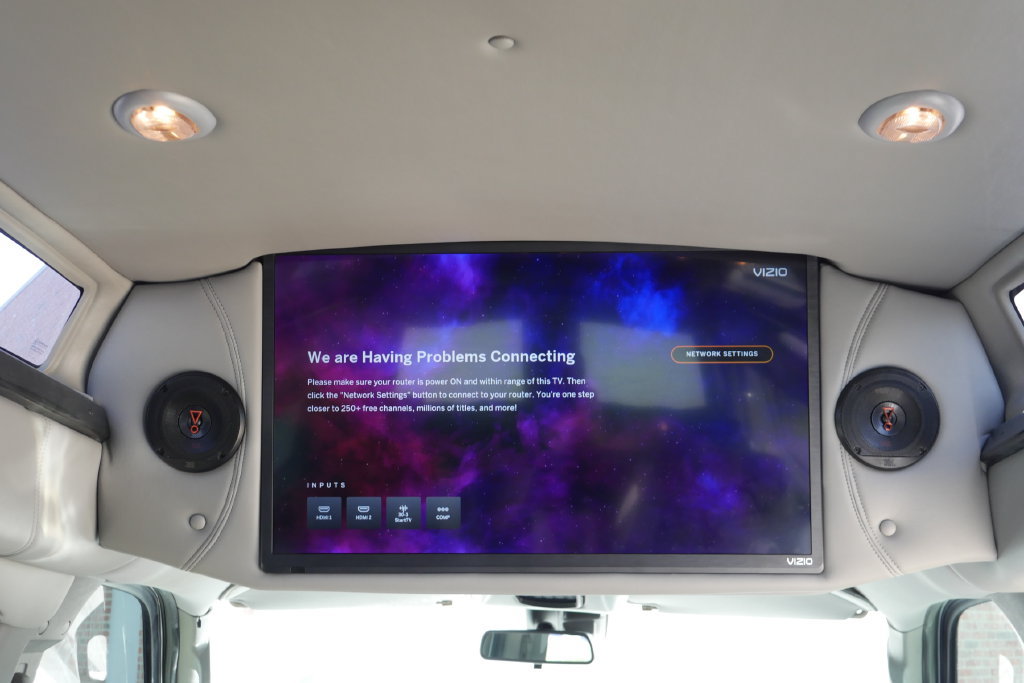Used 2022 Chevrolet Express 2500 Extended w/ Enhanced Convenience Package RWD image 14