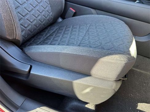 New 2026 Nissan Kicks SV image 9