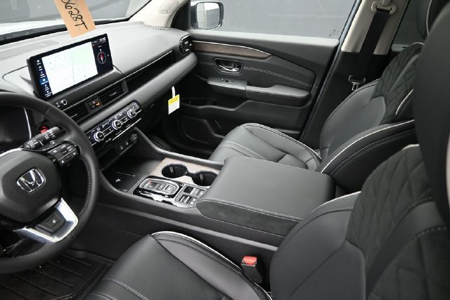 New 2026 Honda Pilot Elite image 16