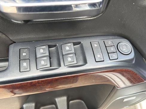 Used 2018 GMC Sierra 1500 SLT w/ Texas SLT Premium Package AWD/4WD image 19