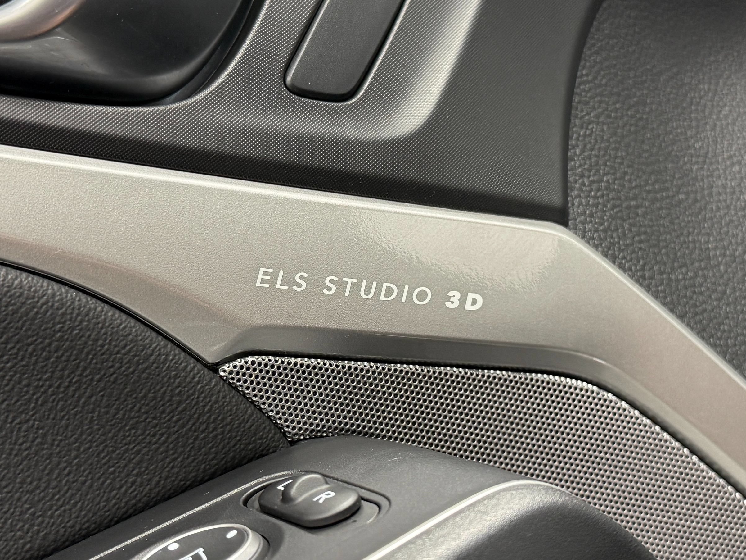 Used 2025 Acura Integra Type S FWD image 14