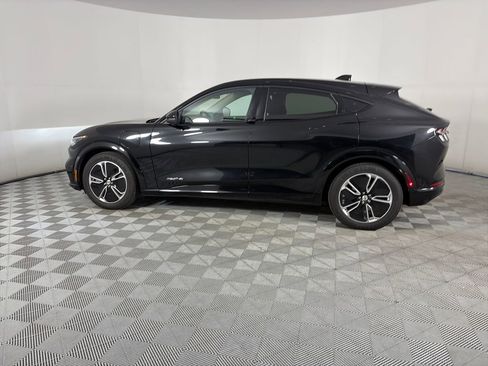 Used 2023 Ford Mustang Mach-E Premium AWD/4WD image 4