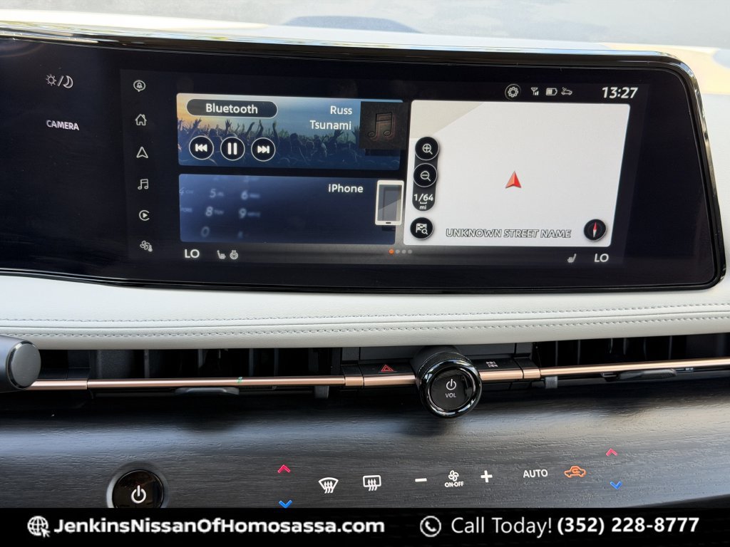 Used 2024 Nissan Ariya FWD image 32