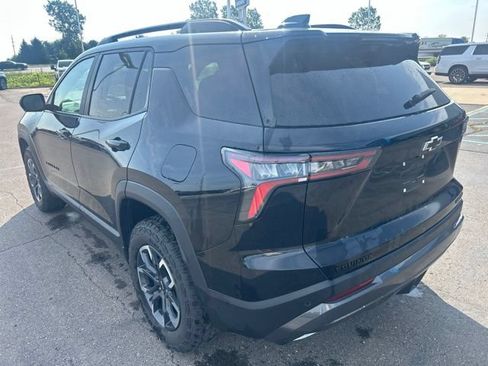 Used 2025 Chevrolet Equinox ACTIV w/ Safety and Technology Package FWD image 7