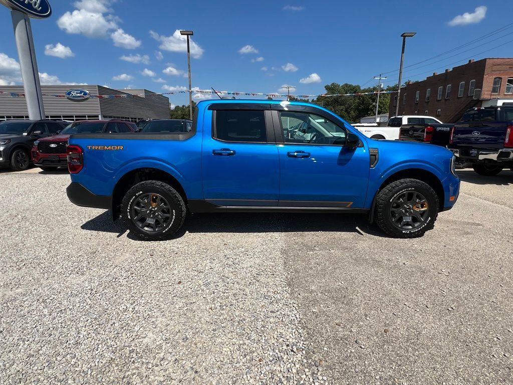 Used 2025 Ford Maverick Tremor AWD/4WD image 9