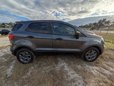 Used 2021 Ford EcoSport S image 3