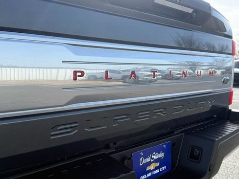 Used 2017 Ford F250 Platinum w/ Platinum Ultimate Package image 21