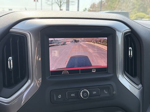 Used 2023 Chevrolet Silverado 1500 Custom Trail Boss image 25