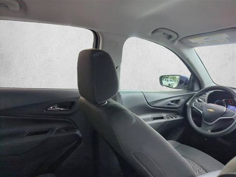 Used 2022 Chevrolet Equinox LT FWD image 18