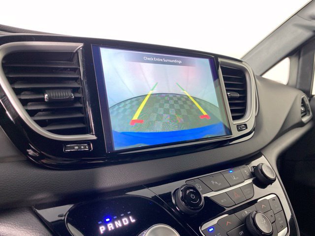 Used 2026 Chrysler Pacifica Select FWD image 4