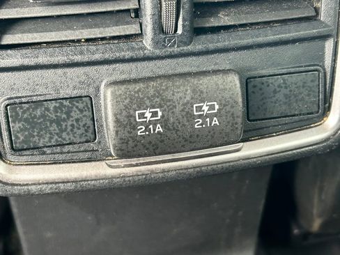 Used 2020 Subaru Forester Premium image 23