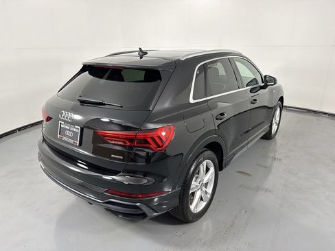 Used 2020 Audi Q3 2.0T Premium w/ Convenience Package AWD/4WD image 7