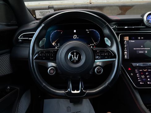 Used 2023 Maserati Grecale Modena AWD/4WD image 45