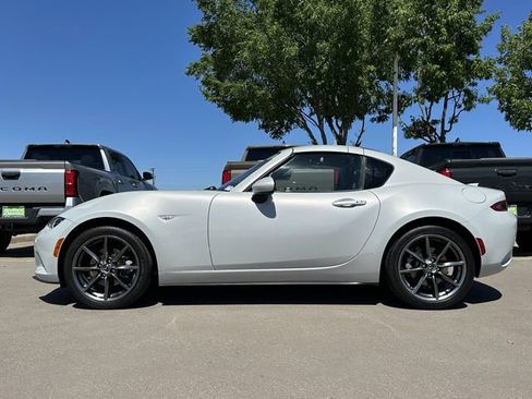 Used 2017 MAZDA MX-5 Miata RF Grand Touring RWD image 2
