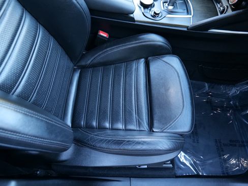 Used 2018 Alfa Romeo Stelvio Ti Sport image 39