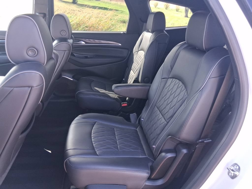 Used 2024 Buick Enclave Avenir w/ Trailering Package, 5000 lbs. FWD image 11