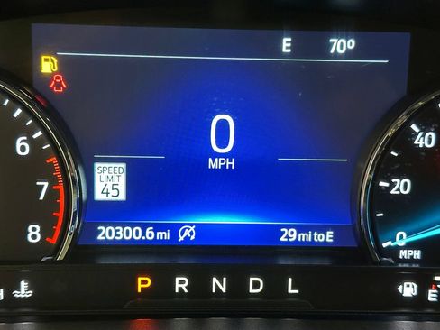 Used 2023 Ford Explorer XLT w/ Equipment Group 202A AWD/4WD image 6