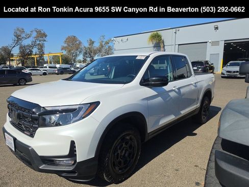 Used 2025 Honda Ridgeline Sport+ image 3