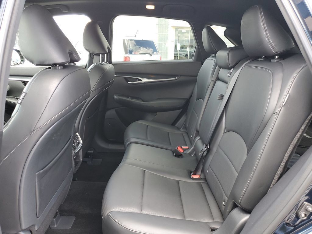 Used 2025 INFINITI QX50 Sport w/ Cargo Package AWD/4WD image 26