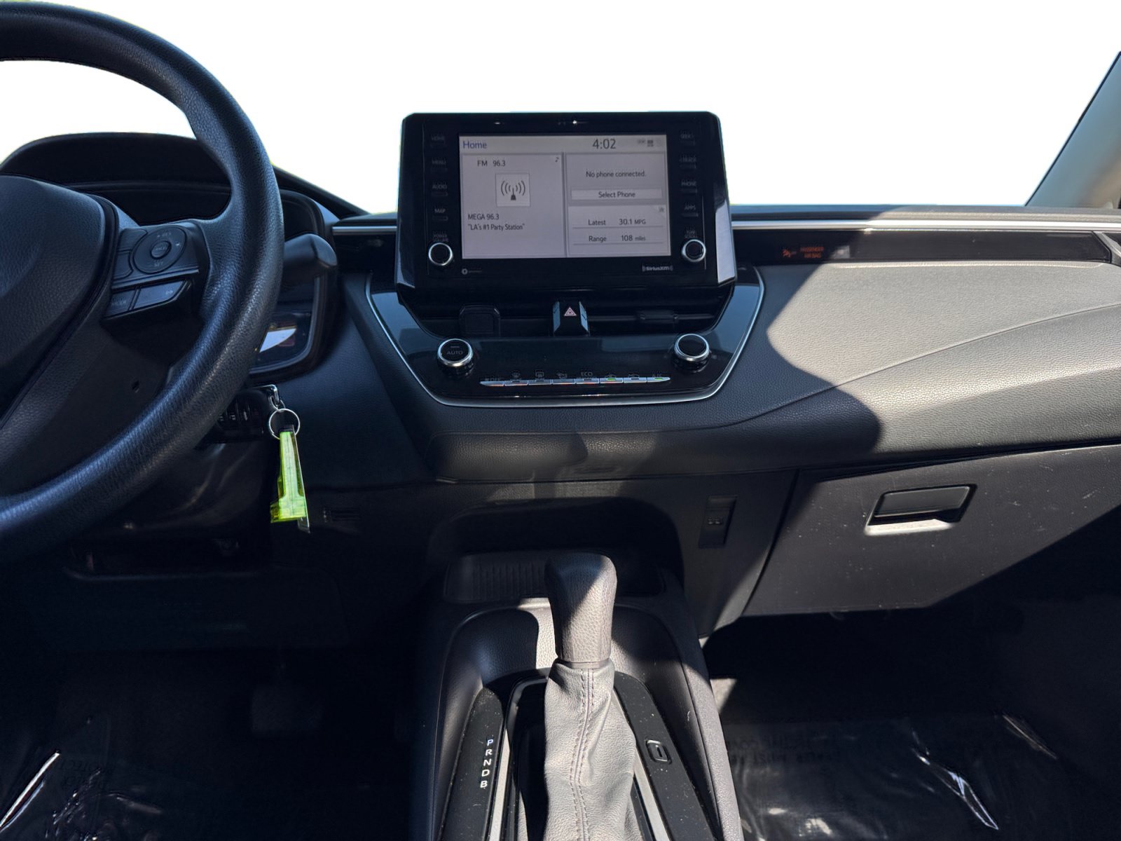 Used 2022 Toyota Corolla LE w/ Carpet Mat Package (TMS) FWD image 11