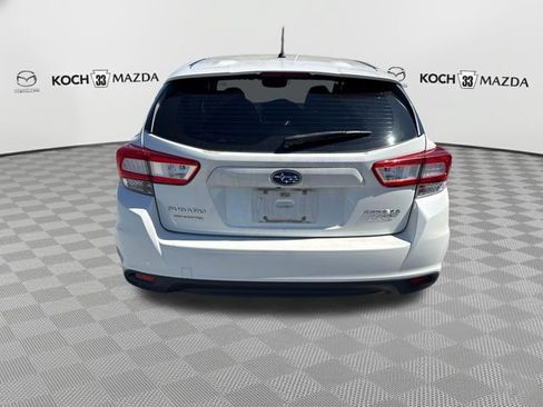 Used 2017 Subaru Impreza 2.0i AWD/4WD image 6