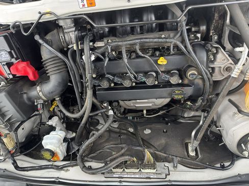 Used 2012 Ford Escape XLS image 5