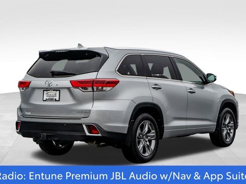 Certified 2019 Toyota Highlander Limited Platinum image 7