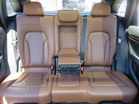 Used 2012 Audi Q5 2.0T Premium Plus AWD/4WD image 23