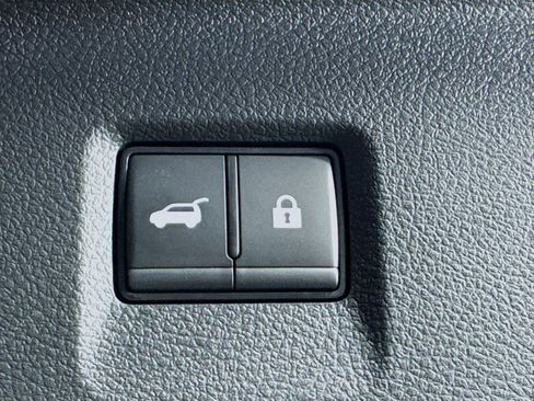 Used 2026 INFINITI QX60 Luxe w/ Cargo Package image 33