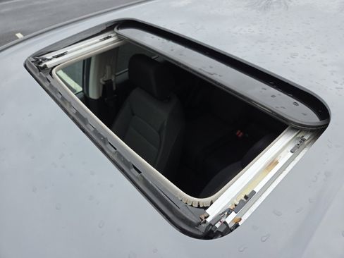 Certified 2023 Honda CR-V EX image 4